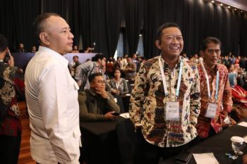 Eri Cahyadi kembali terpilih di APEKSI 2025, Tegal sampaikan selamat