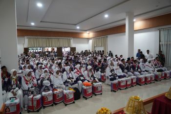 Bupati Luwu lepas 270 calon haji, ingatkan lebih banyak bertaubat
