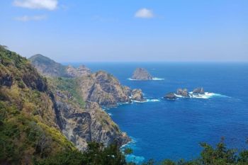 Indahnya Pantai Orong Bukal di Lombok Barat mirip Raja Ampat Papua