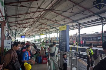 Sebanyak 59.951 pelanggan gunakan KA di Daop Madiun saat libur Waisak