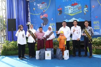 Gubernur Andra Soni tantang DPK Banten tingkatan literasi