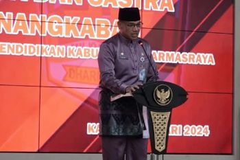 Pemkab Dharmasraya pasang starlink di 17 Sekolah, dukung ujian digital