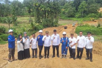 Sabar AS sebut Pembangunan Pembangkit Listrik Geothermal Bonjol Success Story modal peningkatan PAD Pasaman