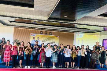 Dinkes NTT dan STIKES Maranatha Kupang menggelar edukasi stunting