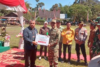 Dukung Pemerataan Pembangunan, Semen Padang Serahkan Bantuan untuk TMMD ke-124
