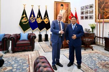 Side by side, yet still far apart: Rethinking Indonesia-Australia ties