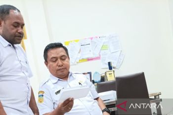 Pemkab Supiori alokasi Rp11,3 miliar bayar gaji ke-13 ASN