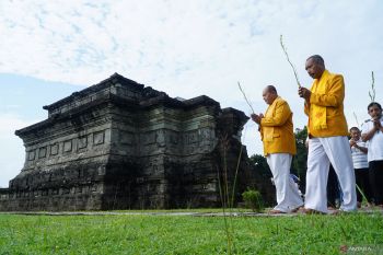 Ritual Atthami Pudja di Candi Sanggrahan Tulungagung