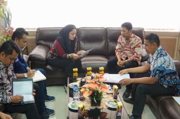 Bupati Dharmasraya dukung tambang rakyat selesaikan masalah peti