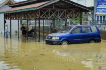 PLN Gerak Cepat Amankan Aliran Listrik Akibat Banjir di Bulungan