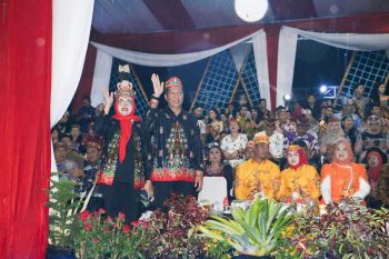 Hadiri pembukaan FBIM, Pj Bupati Barut harapkan kontingen junjung sportivitas