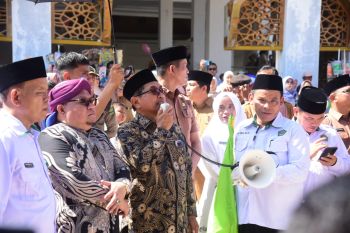 Pemkab Padang Pariaman ingatkan jemaah haji untuk saling tolong-menolong