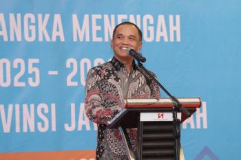 Cara Ketua DPRD Jateng memimpin, kedepankan budaya Jawa
