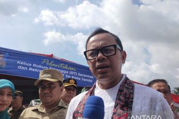 Wamendagri apresiasi  pelantikan ketua RT serentak di Kota Jambi