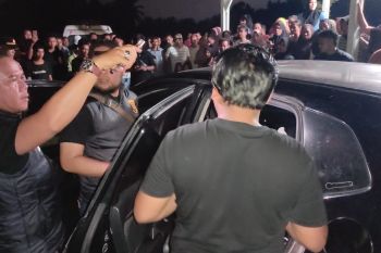 Mayat perempuan ditemukan dalam mobil di Pekanbaru, polisi selidiki penyebab kematian