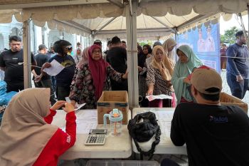 Diskopdag Banda Aceh subsidi empat kebutuhan pokok