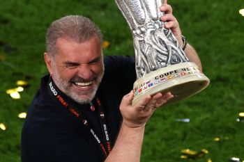 Tottenham Hotspur resmi pecat pelatih Ange Postecoglou