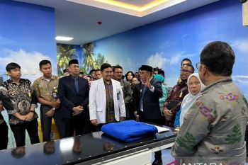 Gubernur Sulteng meresmikan gedung bunker radioterapi RSUD Undata