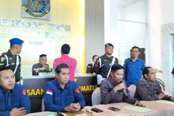Kejati Sumbar tahan Dirut Perumda Padang (Video)