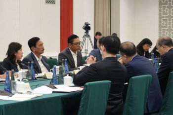 Luhut bicara soal perang tarif China-AS