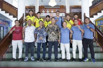 Wawako Pariaman lepas kontingen takraw ikuti Kejurda Sumbar 2025
