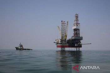 Kementerian ESDM: Harga crude Indonesia turun karena minyak dunia berlebih