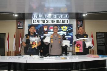 2,1 kg heroin disita di Bengkalis