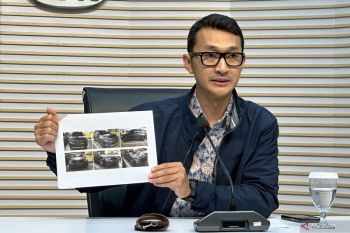 KPK geledah tujuh lokasi terkait kasus Kemenaker, sita delapan mobil