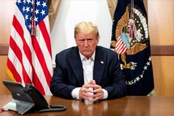 Trump perintahkan bangun 10 reaktor nuklir baru target rampung 2030