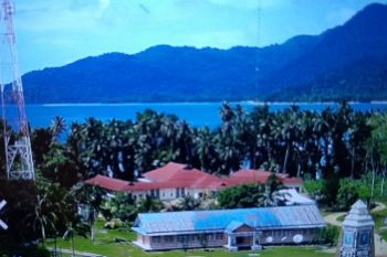 Layanan 43 BTS bantu digitalisasi pelaku UMKM Supiori