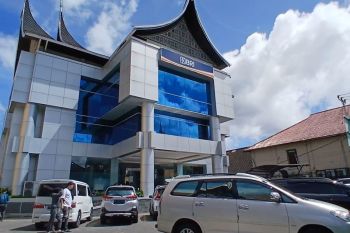BRI Bukittinggi tindaklanjuti teguran Wamennaker terkait ijazah