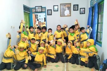 BRI Dorong Usaha Camilan Menjadi Produk Oleh-Oleh Unggulan