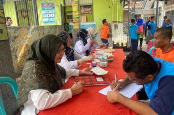 Lapas Selong Lombok Timur screening penyakit TB-HIV warga binaan