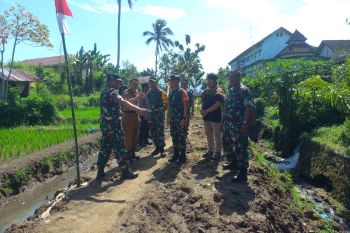 Tim Wasev Bhakti TNI cek program TMMD di Lombok Tengah