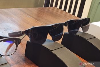 Snap gaet Qualcomm untuk kembangkan kacamata "augmented reality" Specs