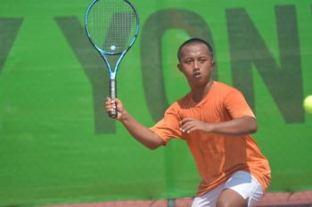 Petenis non-unggulan buat kejutan di babak kedua ITF J30 Sukoharjo