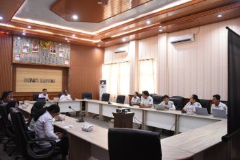 214 desa kebagian sapi kurban dari Bupati Kapuas