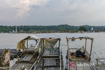 Target suplai air Waduk Karian