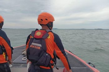 Tim SAR cari seorang nelayan tenggelam di perairan Bintan Kepri
