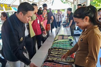 After Class Market ajang latihan bisnis mahasiswa Undana