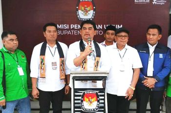 Shalahuddin-Felix daftar ke KPU Barito Utara