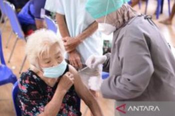 Otoritas AS Setujui Vaksin COVID Baru Moderna