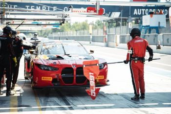 Ashley Sutton temani Sean Gelael dan Darren Leung di balapan Italia