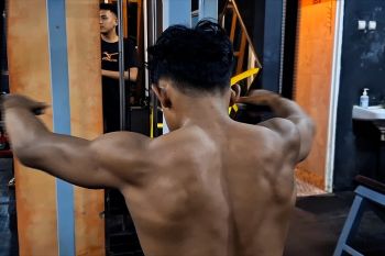 Anggaran tertahan, atlet binaraga Malang terpaksa konsumsi ayam tiren