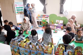 Gubernur Jateng: Kawasan industri wajib sediakan penitipan anak