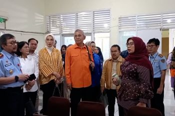 Komisi IX DPR RI tinjau layanan kesehatan Embarkasi Makassar