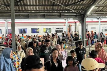 KAI Daop 9 catat 49 ribu penumpang gunakan KA pada libur panjang