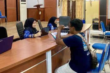 Disdik Batam ingatkan untuk jalur afirmasi banyak orang tua urus surat PKH