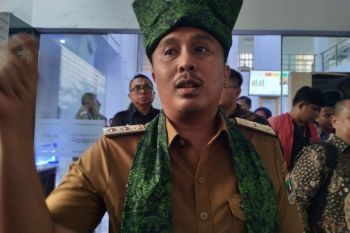 Wagub Sumbar komitmen lindungi nelayan kecil dari praktik illegal fishing