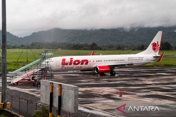 Pemerintah diskon tarif pesawat hingga kereta api hingga Rp940 miliar